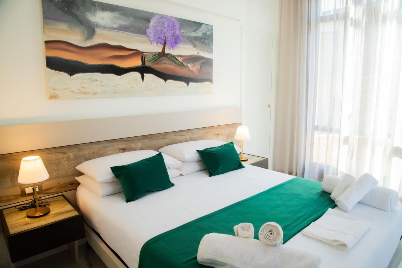 Lagi Suites Неаполь Экстерьер фото